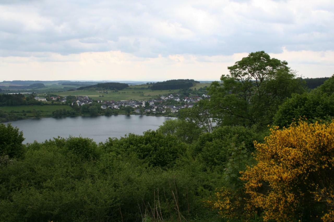 Location Panoramagreen Burg Reuland Extérieur photo