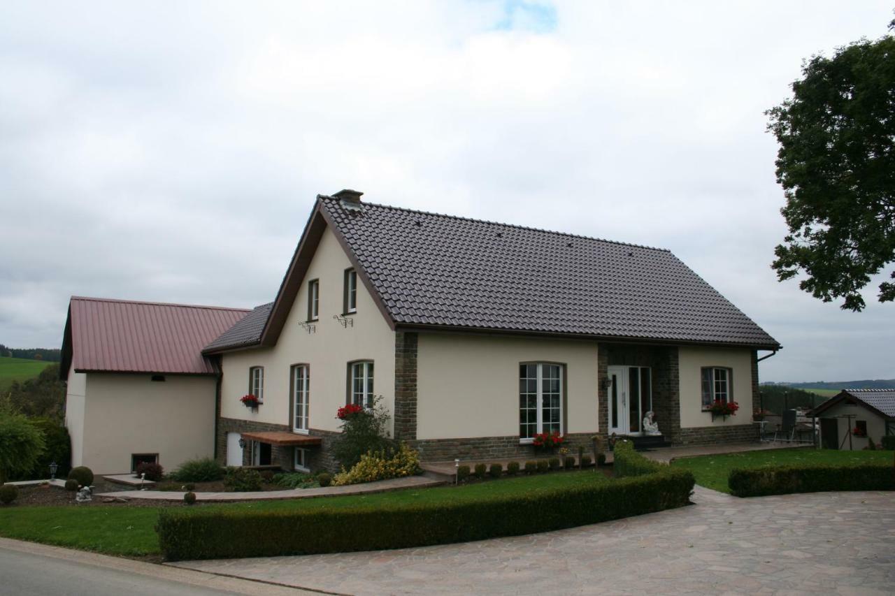 Location Panoramagreen Burg Reuland Extérieur photo